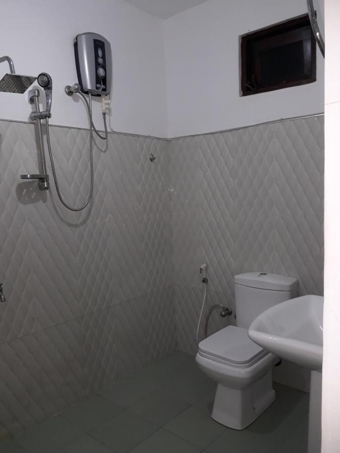 Granwin Hotel & Restaurant 담불라 외부 사진