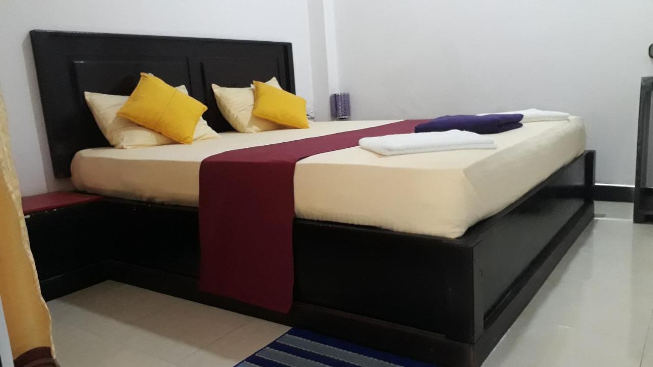 Granwin Hotel & Restaurant 담불라 외부 사진